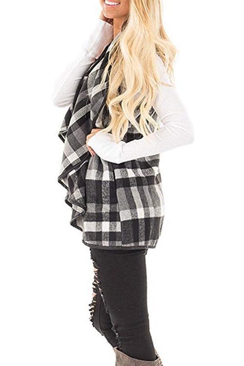 Well Tailored Jacket with a Graceful Silhouette