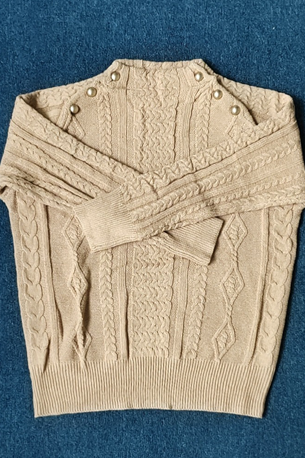 Polished Sweater with an Effortless Classic Look