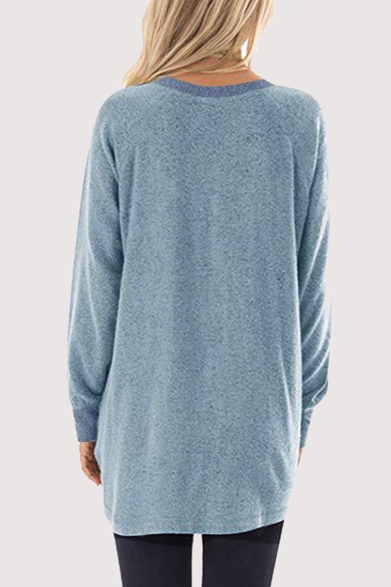 Well Tailored Top with a Graceful Silhouette
