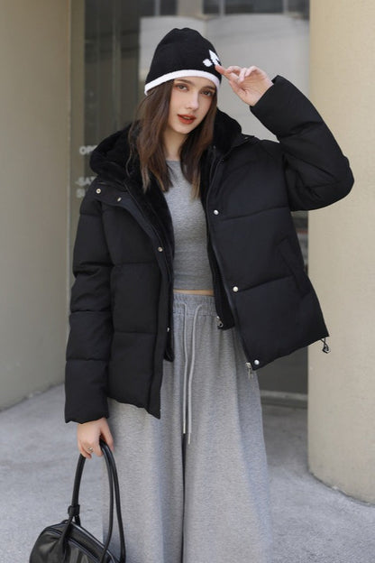Effortlessly Elegant Jacket with a Timeless Design