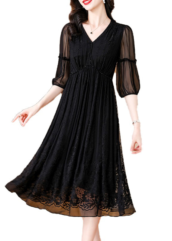 Sophisticated Dress with a Clean Classic Look