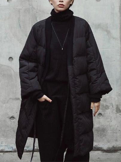 Beautifully Finished Coat in a Timeless Design