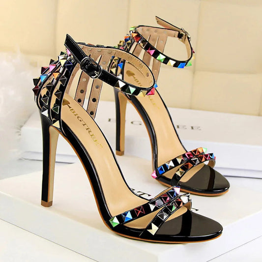 Elegantly Styled Heels for Everyday Wear