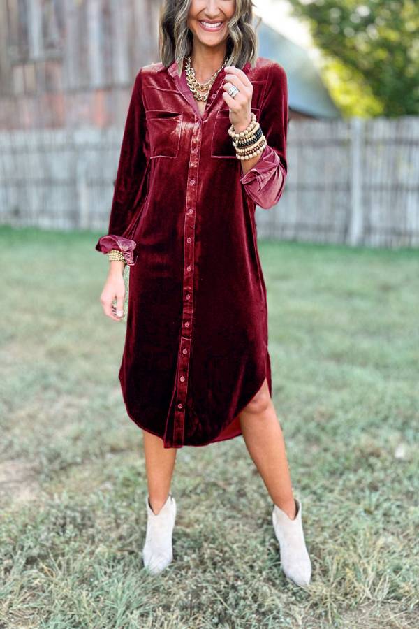 Well Tailored Dress with a Graceful Silhouette