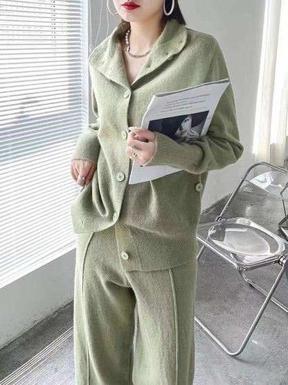 Beautifully Finished Cardigan in a Timeless Design