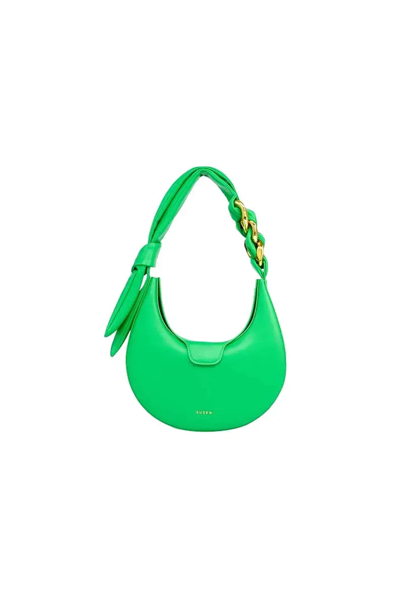 Effortlessly Elegant Bag with a Timeless Design