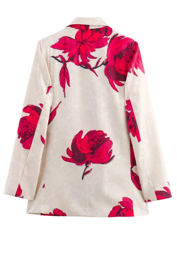Beautifully Finished Garment in a Timeless Design