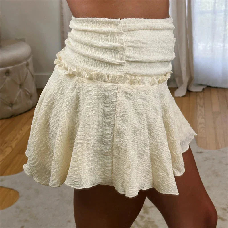Effortlessly Elegant Garment with a Timeless Design