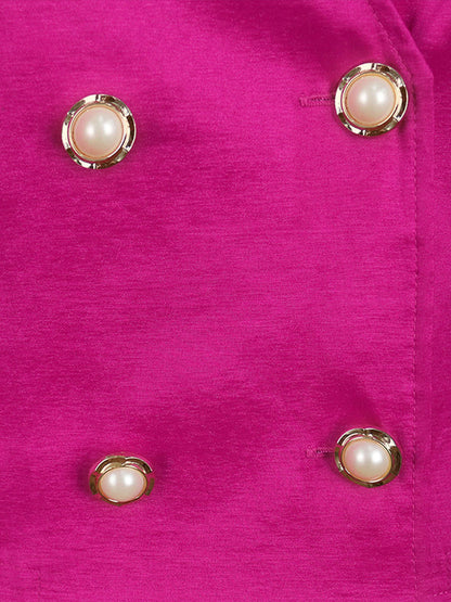 Classic Vintage Blouse with a Flattering Fit