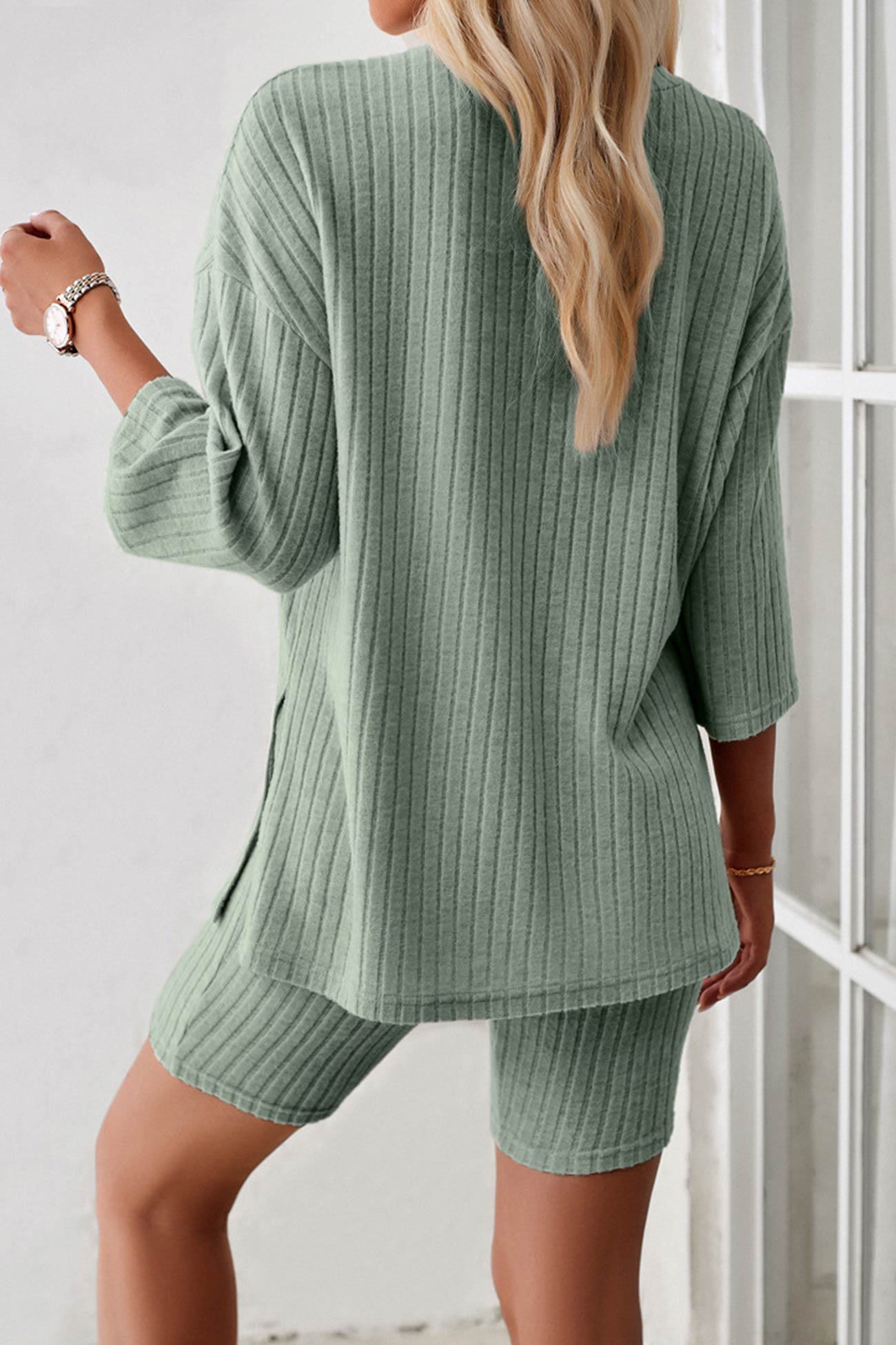 Beautifully Crafted T-Shirt in a Classic Style