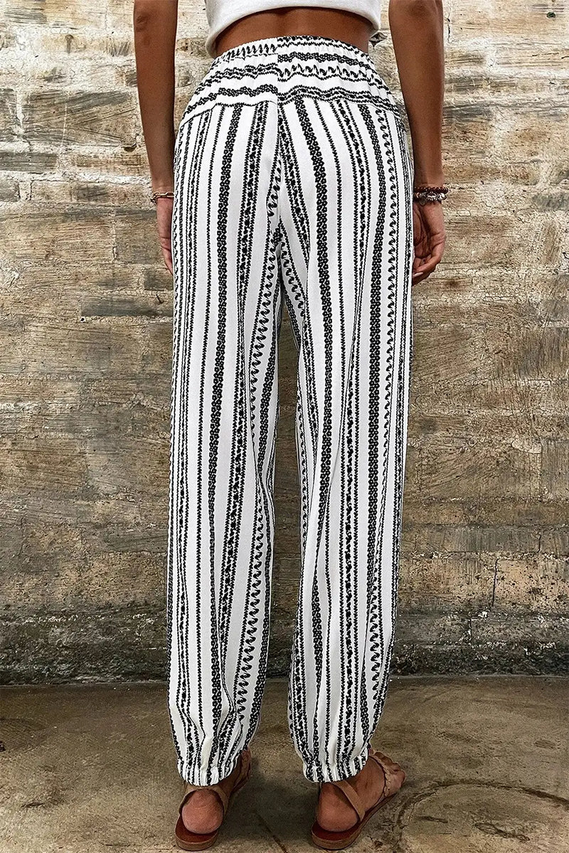 Beautifully Finished Pants in a Timeless Design