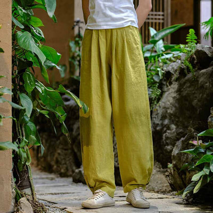 Classic Vintage Trousers with a Flattering Fit