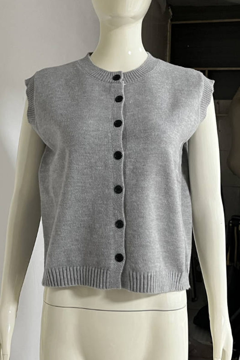 Beautifully Crafted Top in a Classic Style