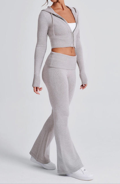 Gracefully Styled Pants for Any Occasion