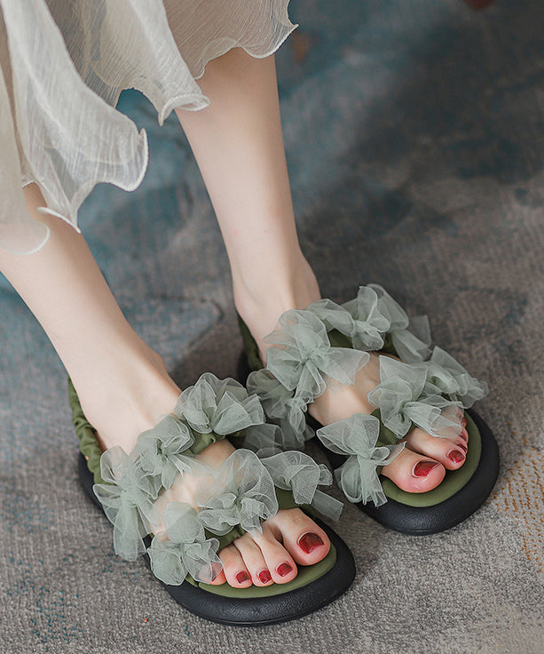 Classic Vintage Sandals with a Flattering Fit
