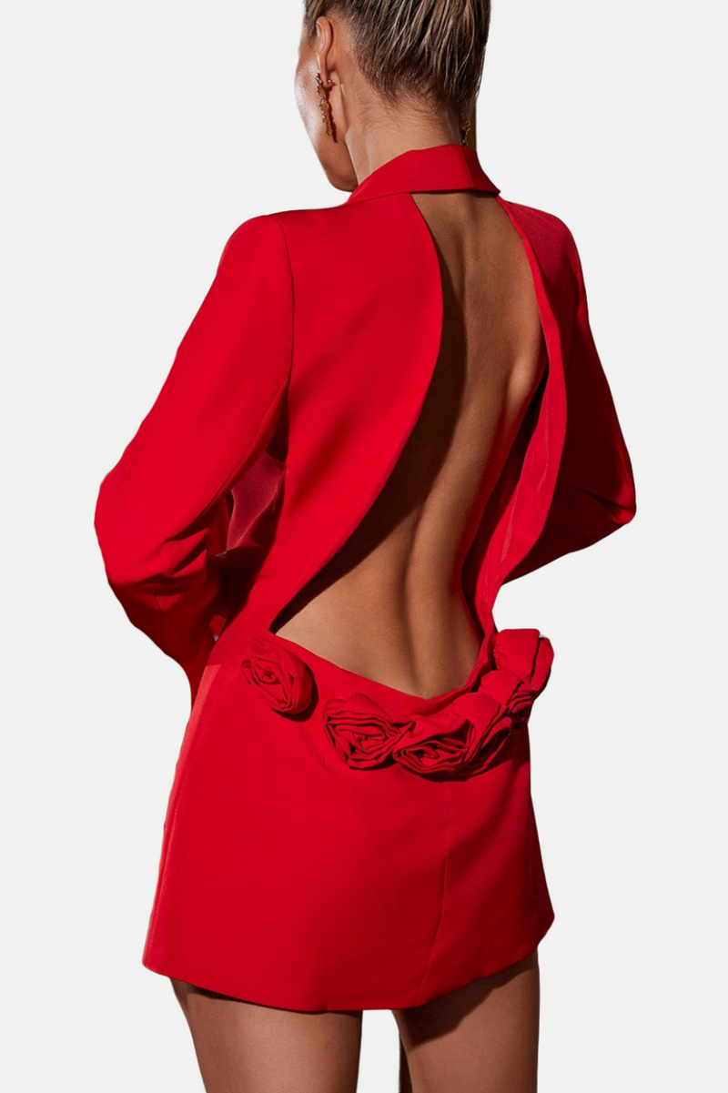 Beautifully Finished Garment in a Timeless Design