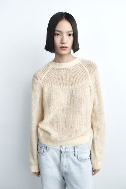 Beautifully Finished Cardigan in a Timeless Design