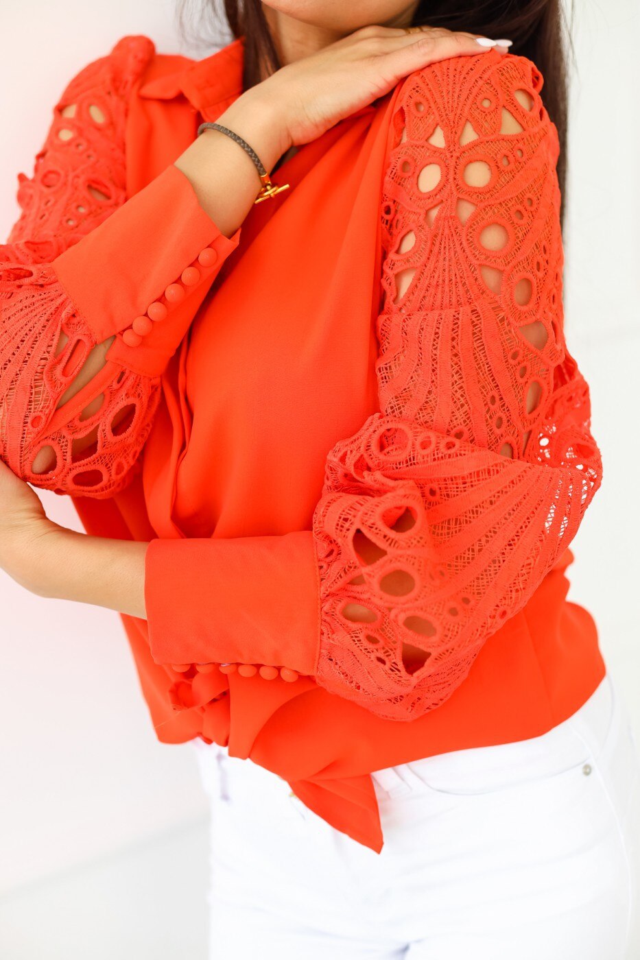 Elegantly Styled Shirt for Everyday Wear