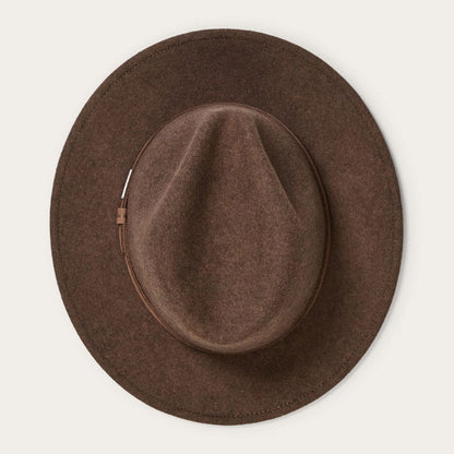 Polished Garment with an Effortless Classic Look