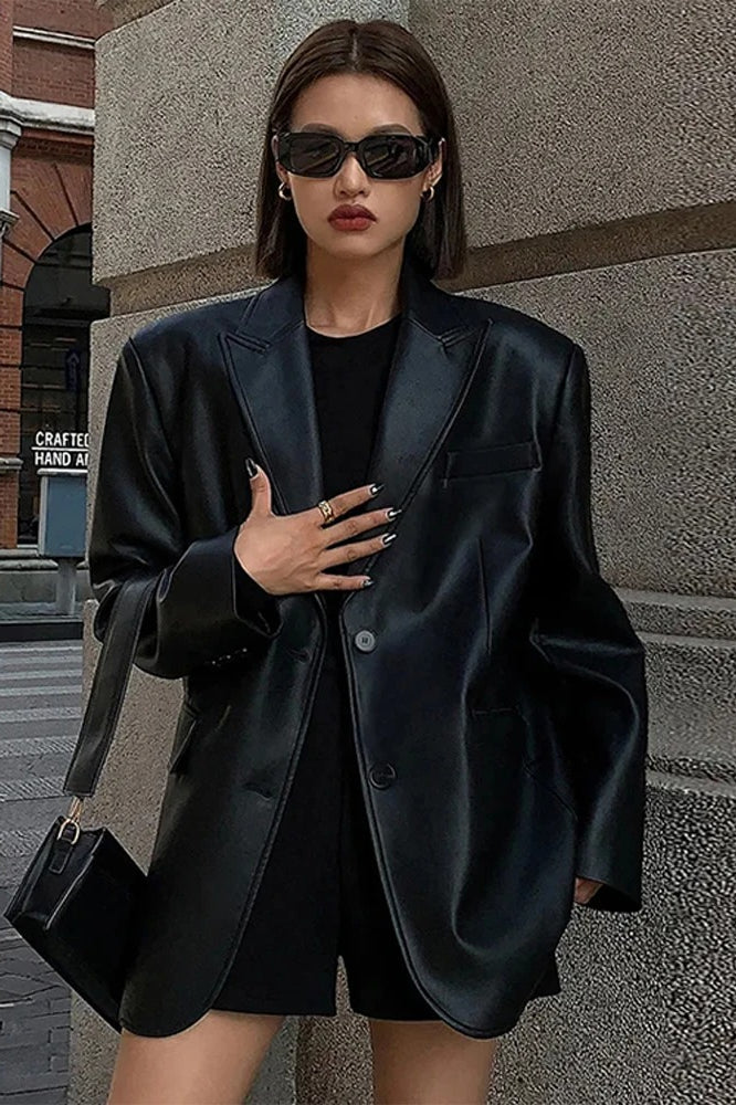 Gracefully Styled Jacket for Any Occasion