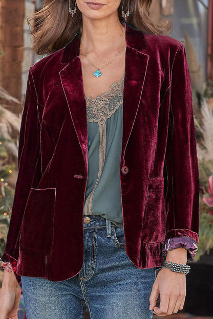 Gracefully Styled Garment for Any Occasion