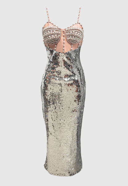 Effortlessly Elegant Dress with a Timeless Design