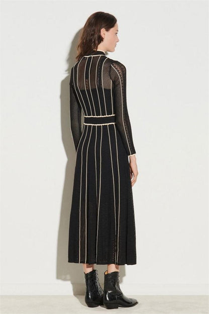 Polished Dress with an Effortless Classic Look