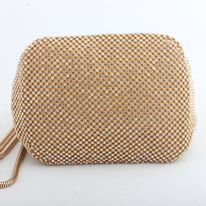 Gracefully Styled Bag for Any Occasion