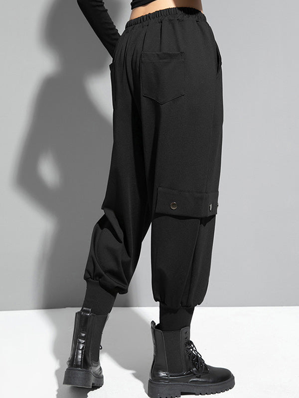 Effortlessly Elegant Pants with a Timeless Design