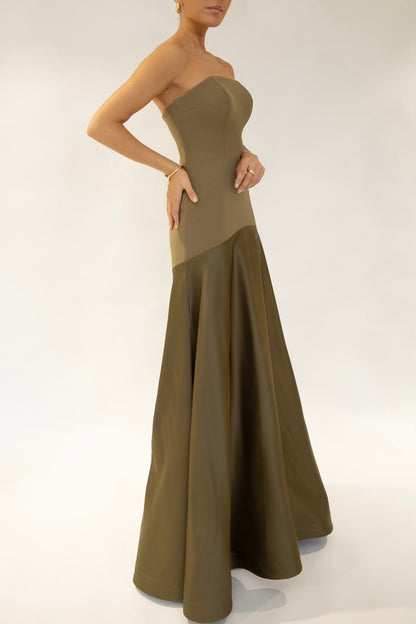 Elegantly Styled Garment for Everyday Wear