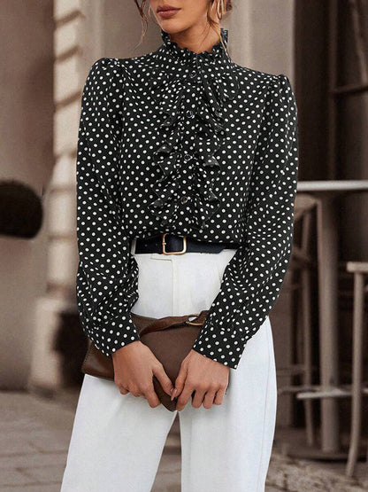 Beautifully Crafted Blouse in a Classic Style