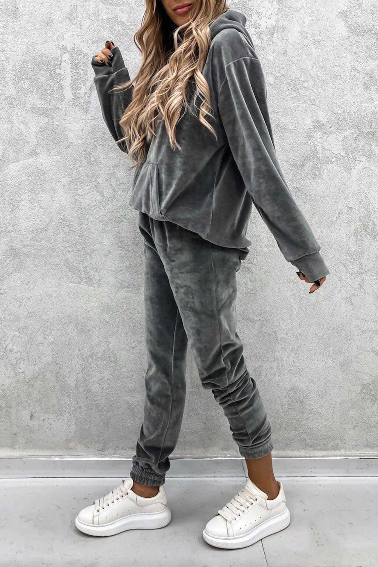 A Vintage Style Pants with Delicate Timeless Details