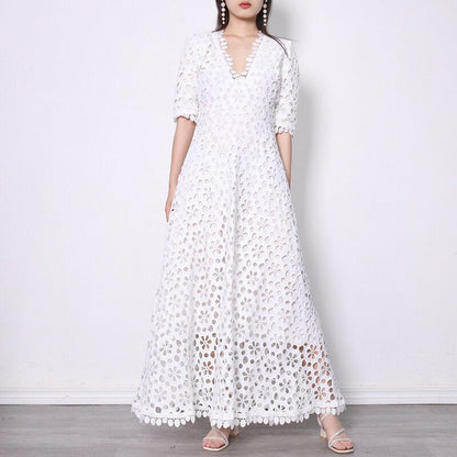 Classic Vintage & Enduringly Stylish Dress