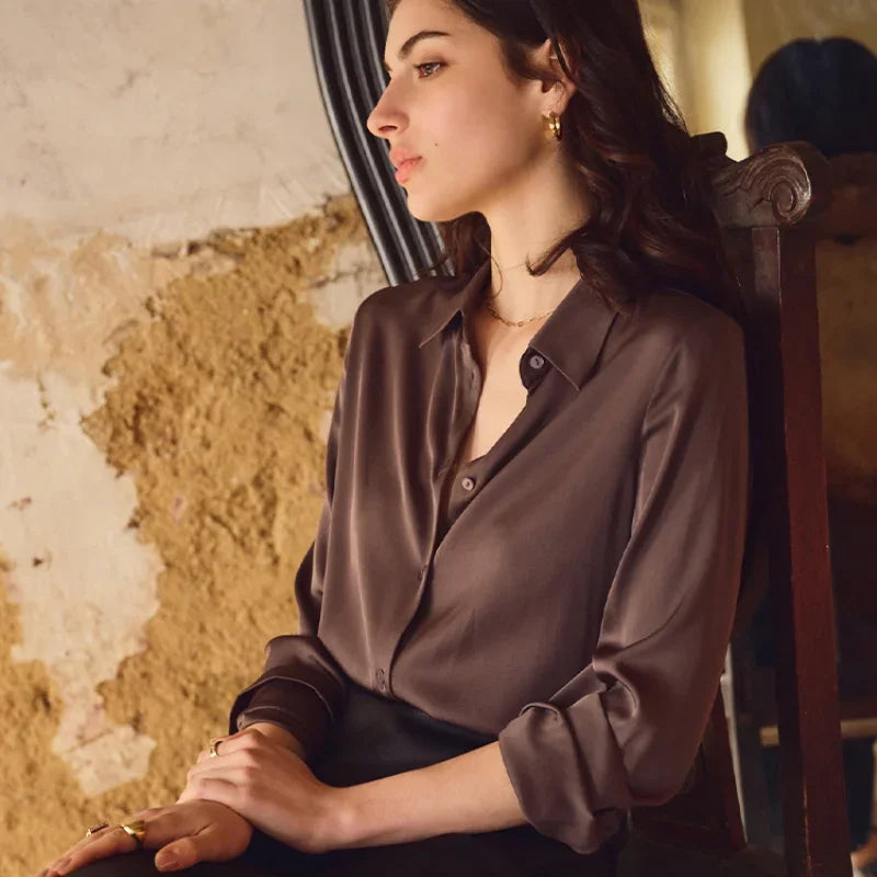 Gracefully Styled Blouse for Any Occasion