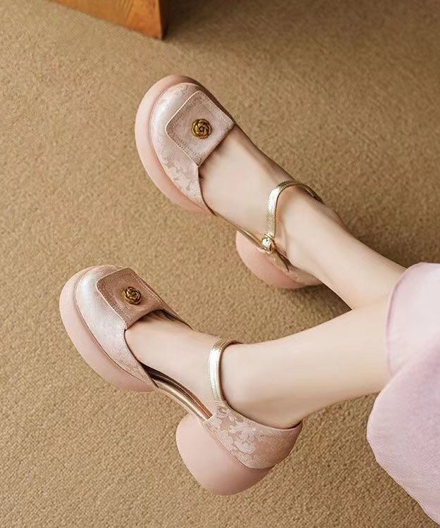 Classic Vintage & Enduringly Stylish Sandals