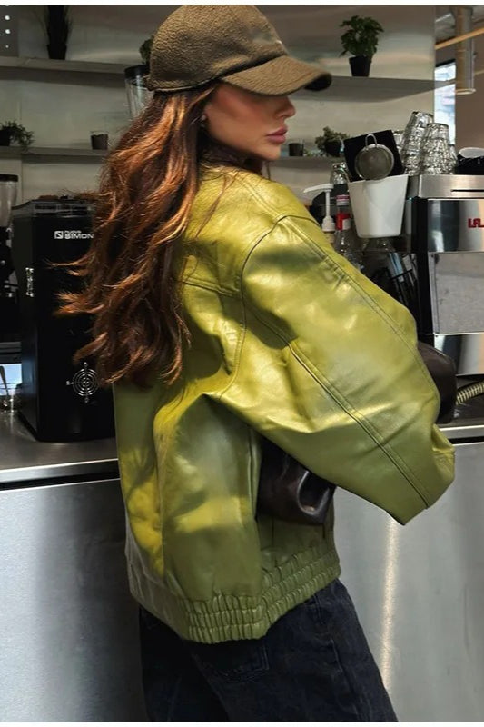 Elegantly Styled Jacket for Everyday Wear