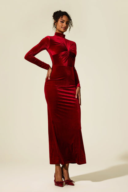 Sophisticated Dress with a Clean Classic Look
