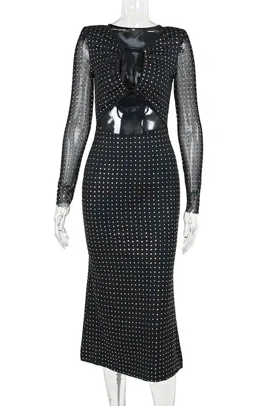 Beautifully Crafted Dress in a Classic Style