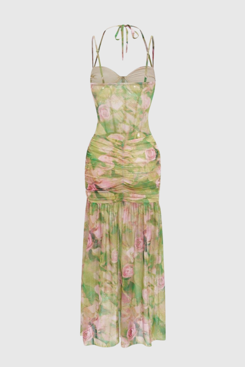 Beautifully Crafted Dress in a Classic Style