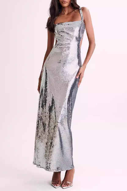 Gracefully Styled Dress for Any Occasion