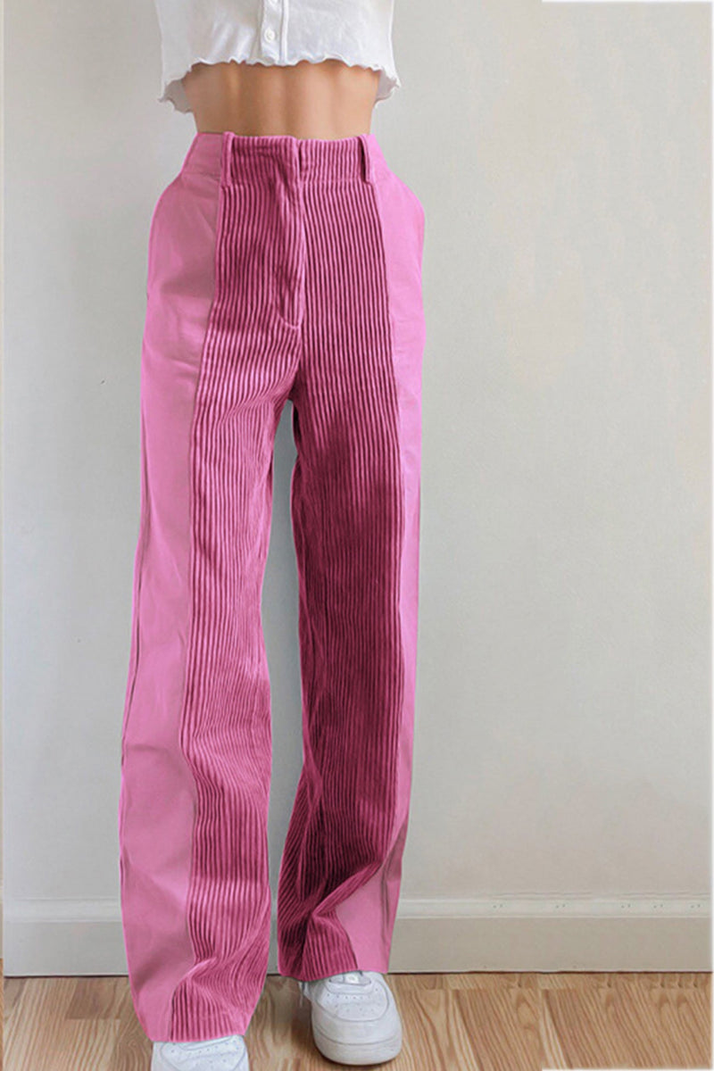 Effortlessly Elegant Pants with a Timeless Design
