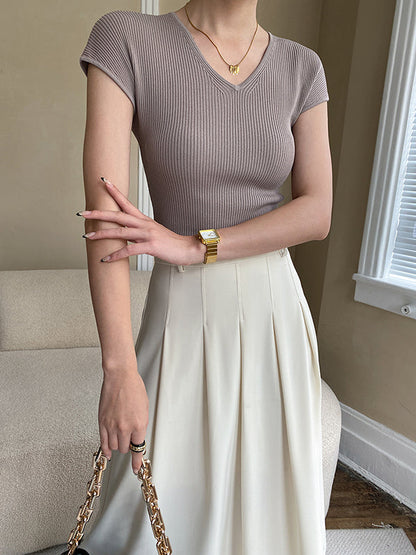 Gracefully Styled T-Shirt for Any Occasion