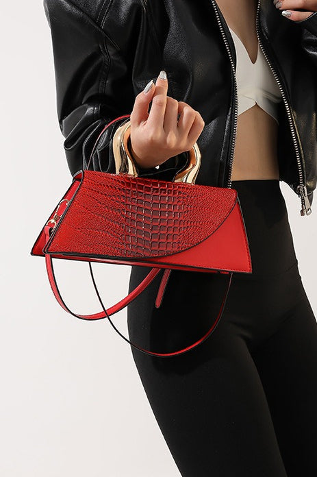 Sophisticated Bag with a Clean Classic Look