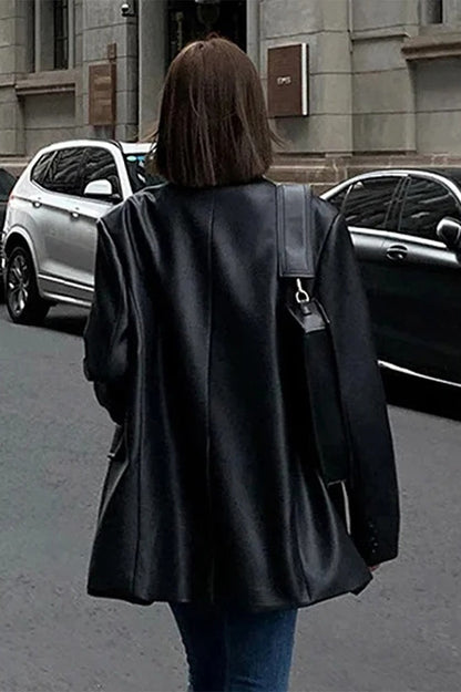 Gracefully Styled Jacket for Any Occasion