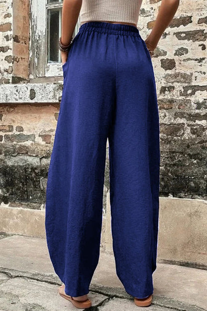 Well Tailored Garment with a Graceful Silhouette