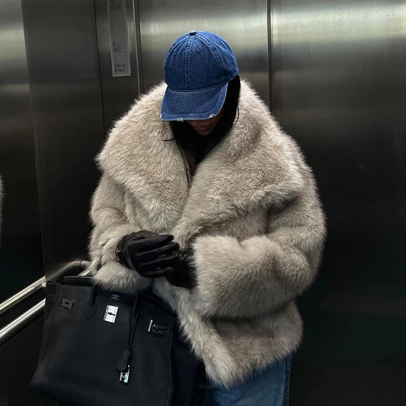 Polished Coat with an Effortless Classic Look