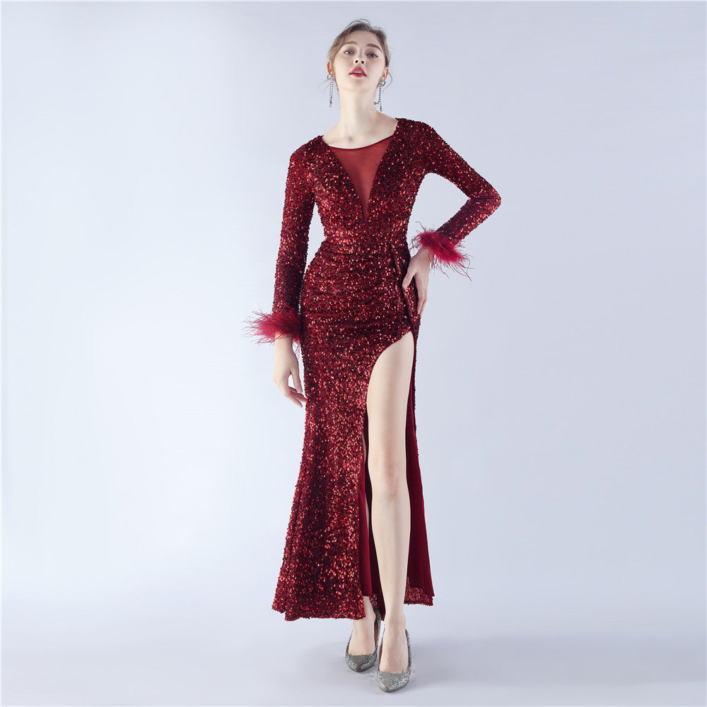 Beautifully Crafted Dress in a Classic Style