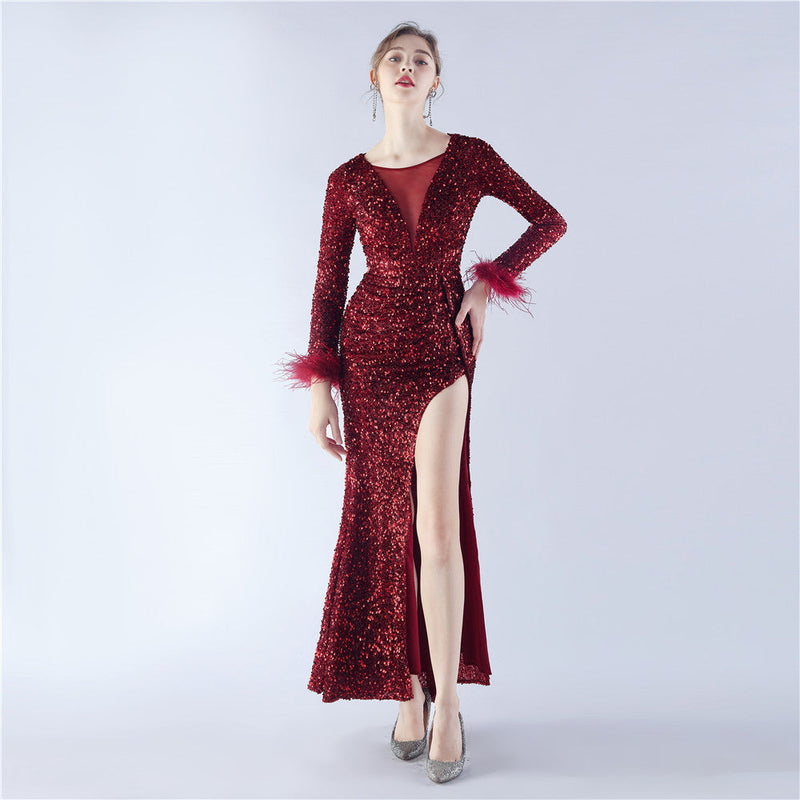 Beautifully Crafted Dress in a Classic Style