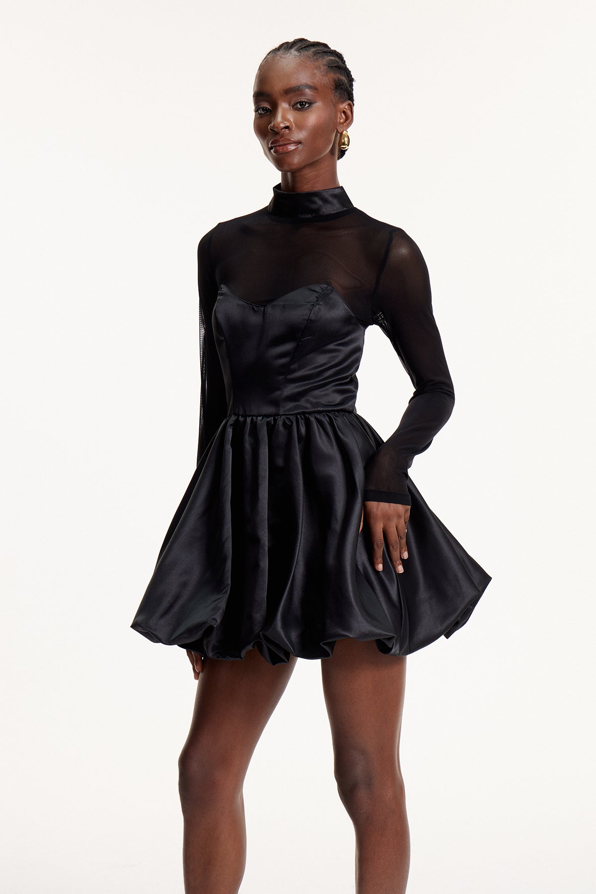 Gracefully Styled Dress for Any Occasion