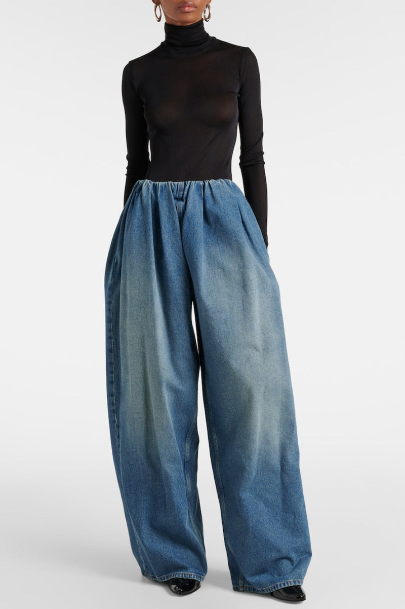 Beautifully Finished Garment in a Timeless Design